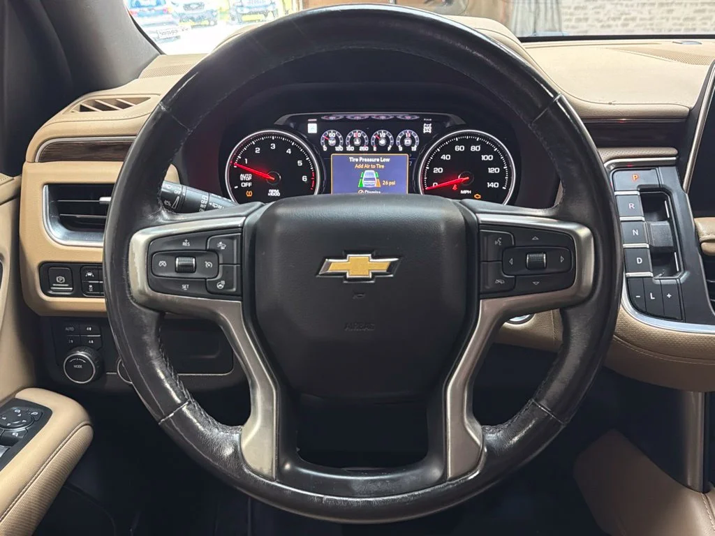 Used 2021 Midnight Blue Metallic Chevrolet Premier image 17
