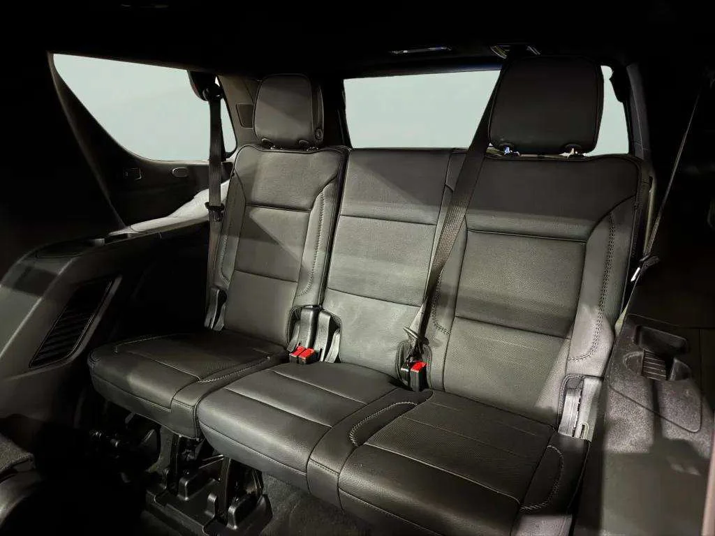 Certified Used 2025 Summit White GMC Denali image 26