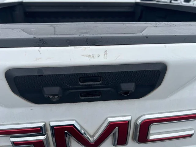 Used 2021 SUMMIT WHITE GMC Denali image 16