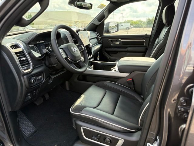 New 2027 Granite Crystal Metallic Clear-Coat Exterior Paint RAM Laramie image 11