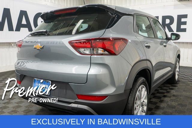 Used 2024 Gray Chevrolet LS image 5