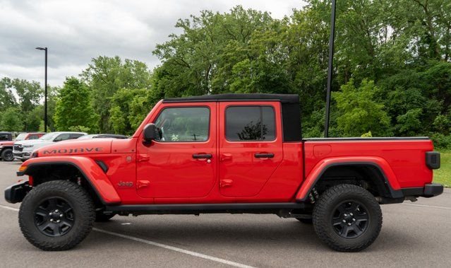 Used 2021 Red Jeep Mojave image 10