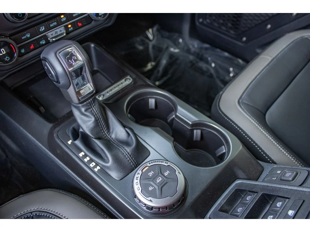 New 2026 Desert Sand Ford Outer Banks® image 51