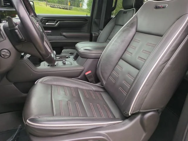 Used 2024 White GMC AT4X image 11