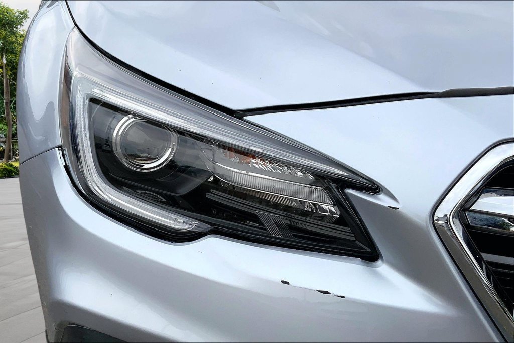 Used 2019 Silver Subaru 2.5i image 32