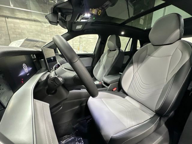 New 2026 Gray Volkswagen 2.0T SE R-Line Black image 10
