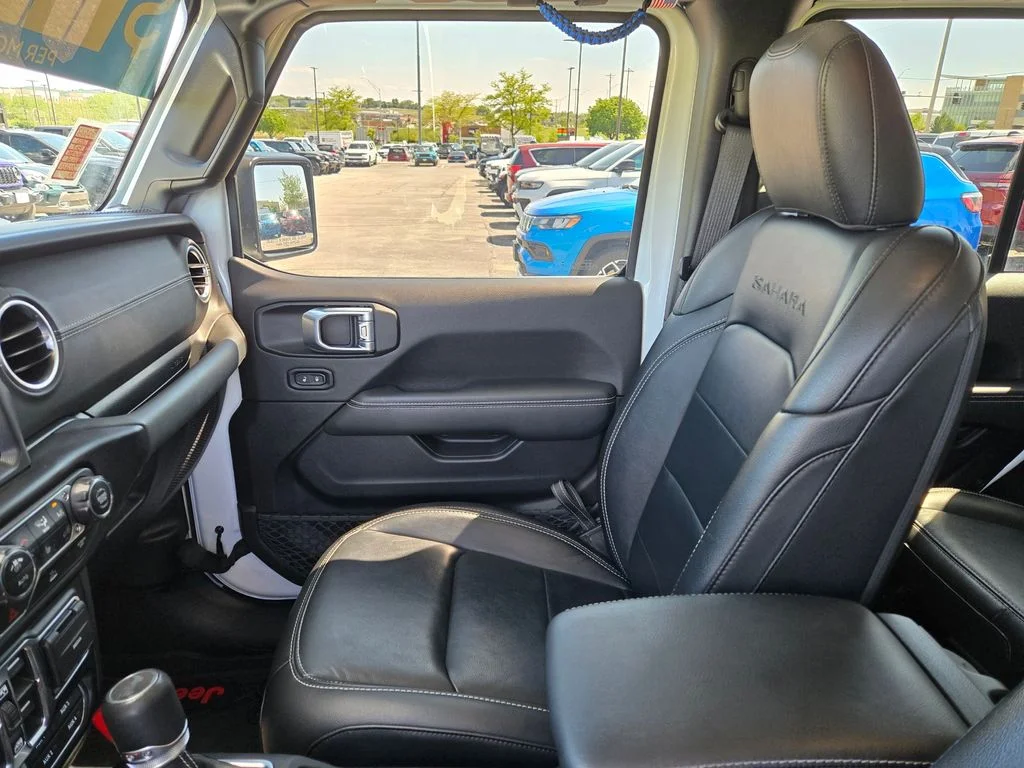 Used 2023 White Jeep Sahara 4xe image 26
