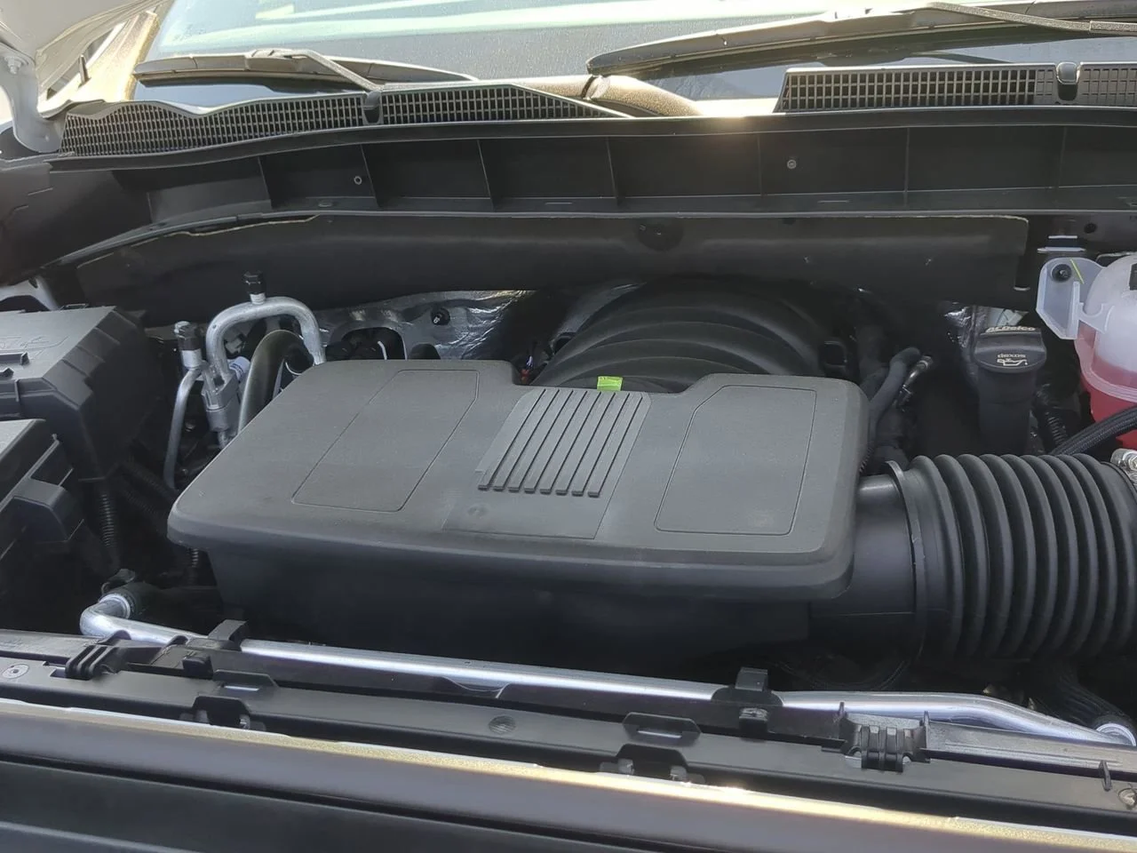 New 2026 Glacier White Tricoat GMC Denali image 31