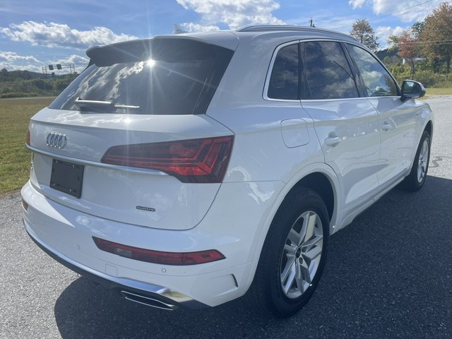 Used 2024 White Audi S line Premium image 4
