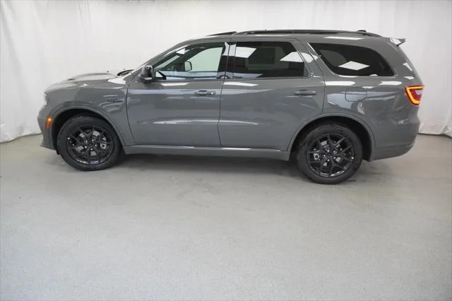 New 2026 Destroyer Gray Clear-Coat Exterior Paint Dodge GT PLUS image 14