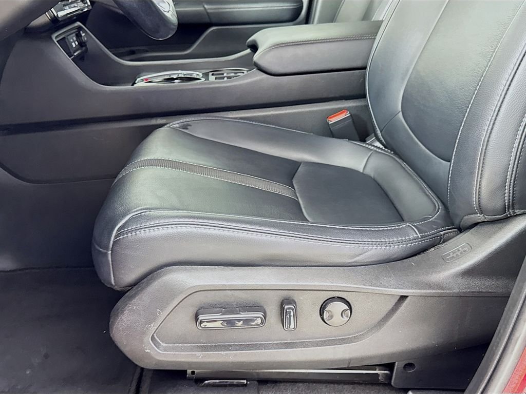2023 Honda Pilot EX-L - Photo 25