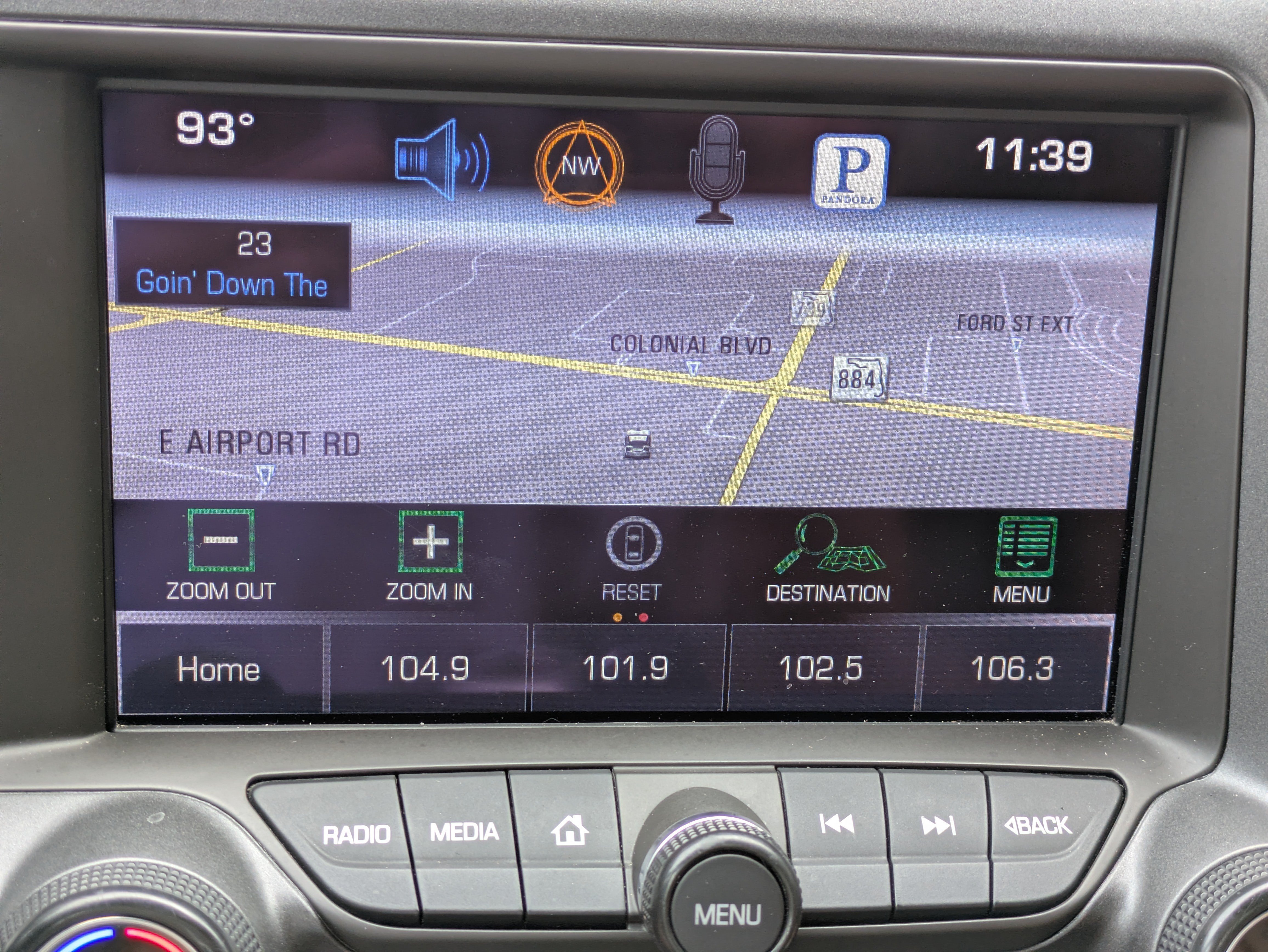Used 2014 Crystal Red Tintcoat Chevrolet Z51 3LT image 26