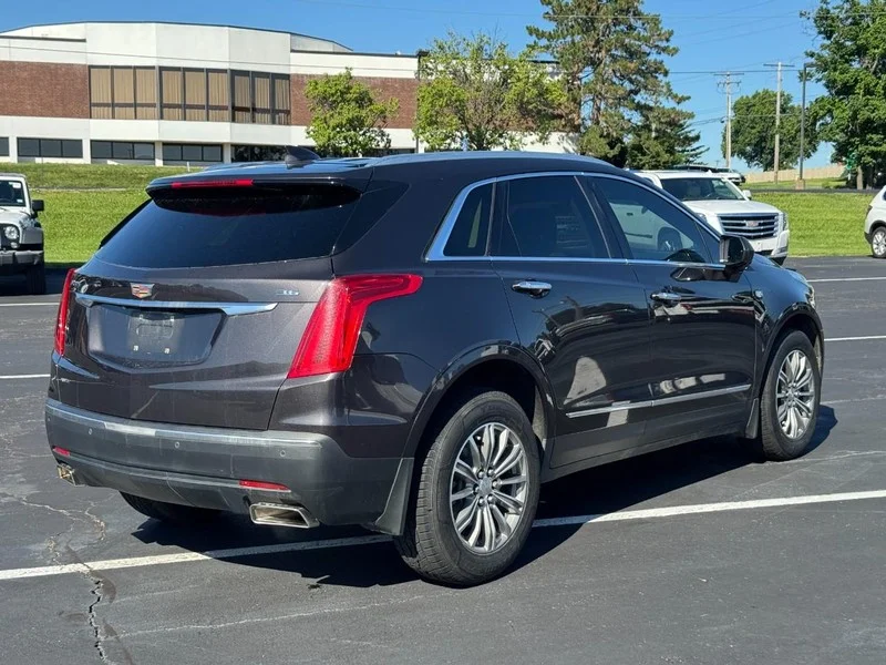 Used 2017 Dark Granite Metallic Cadillac Luxury AWD image 3