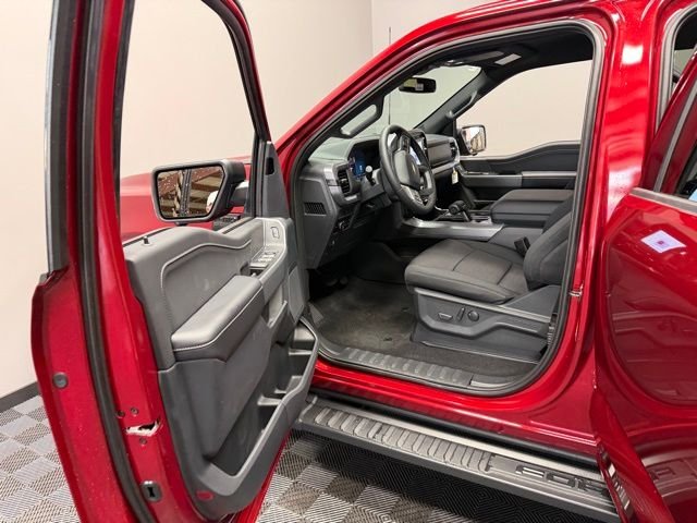New 2026 Ruby Red Metallic Tinted Clearcoat Ford XLT image 14