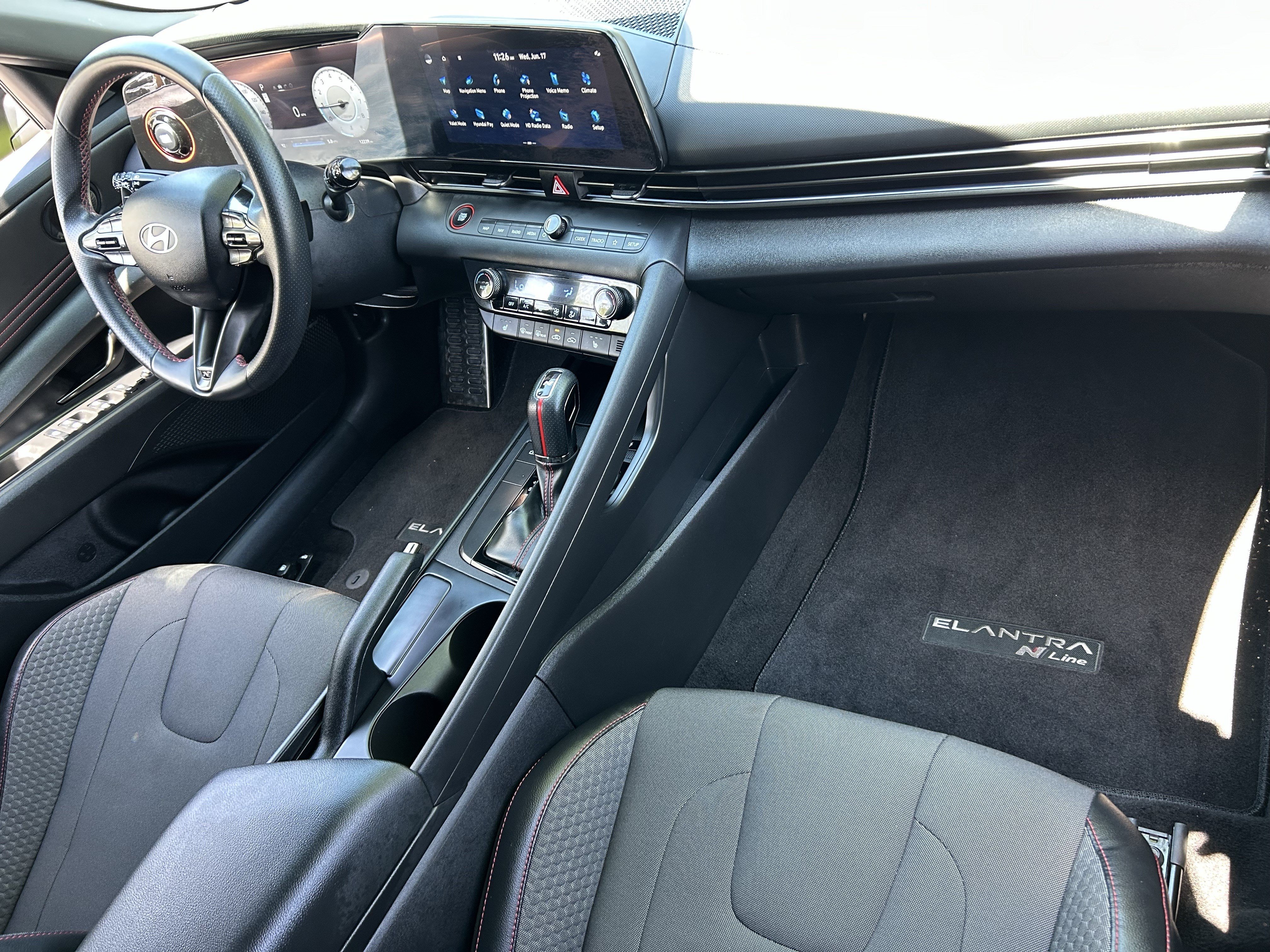 2024 Hyundai Elantra N Line - Photo 10