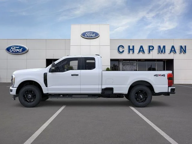 New 2026 Oxford White Ford F-350® XL image 3