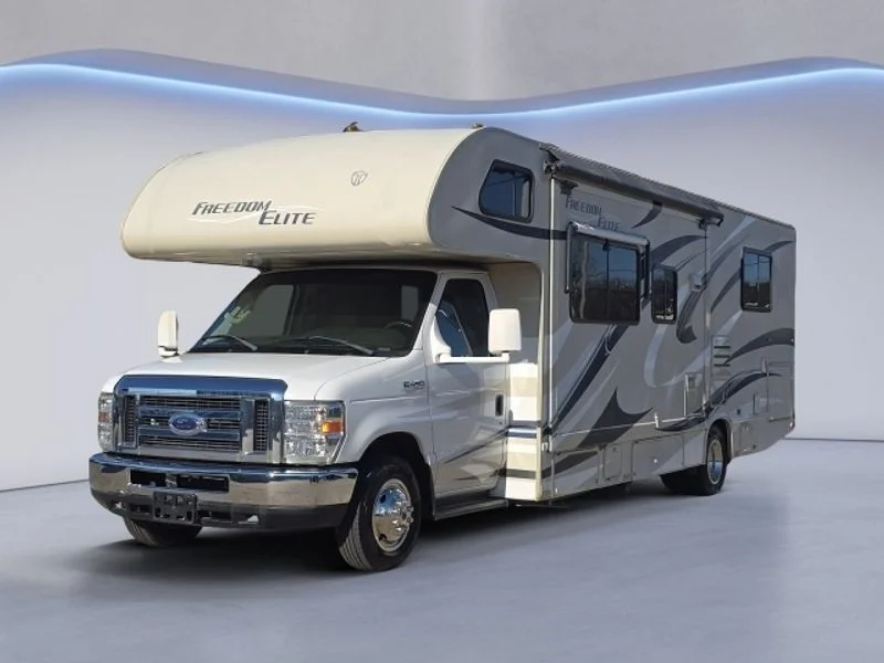 Used 2014 Oxford White Ford Base image 2