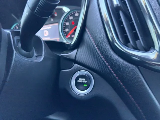 Used 2022 Red Chevrolet RS image 29