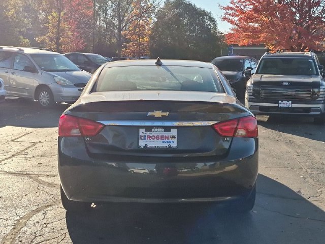 Used 2015 Gray Chevrolet LT image 6