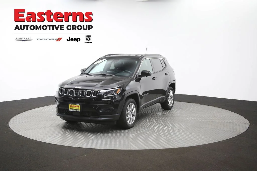 Certified Used 2024 Black Jeep Latitude Lux image 54