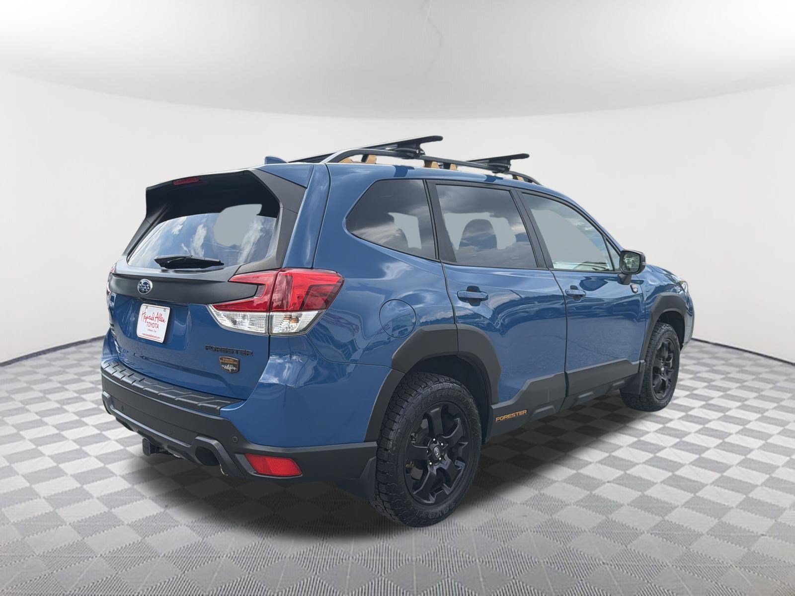 Used 2023 Geyser Blue Subaru Wilderness image 16