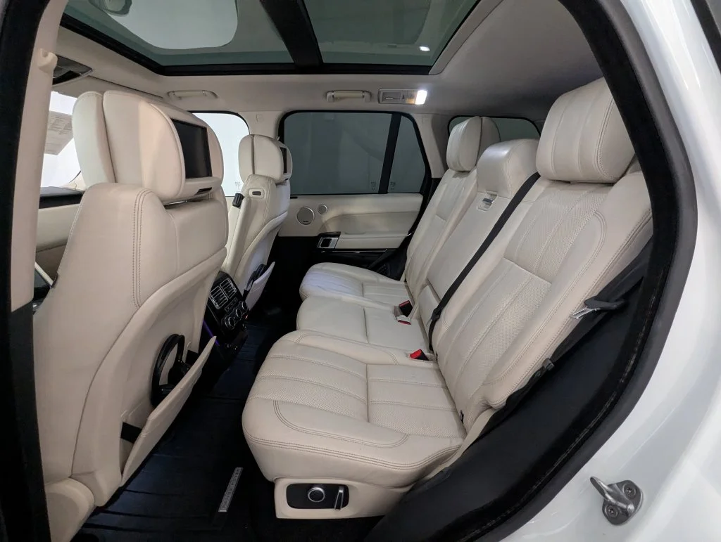 Certified Used 2016 White Land Rover 5.0L V8 Supercharged image 14