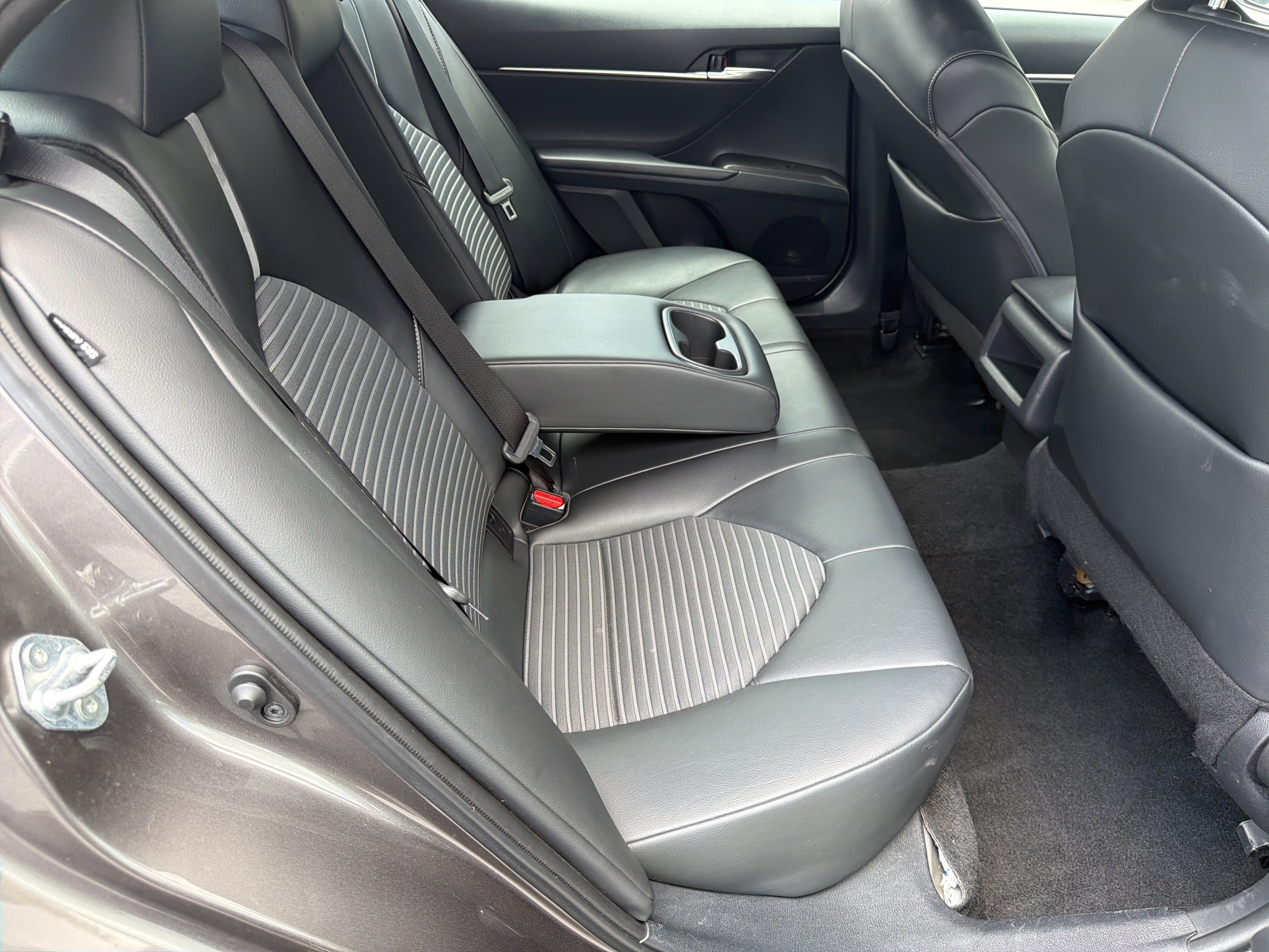Used 2022 Predawn Gray Mica Toyota SE image 18