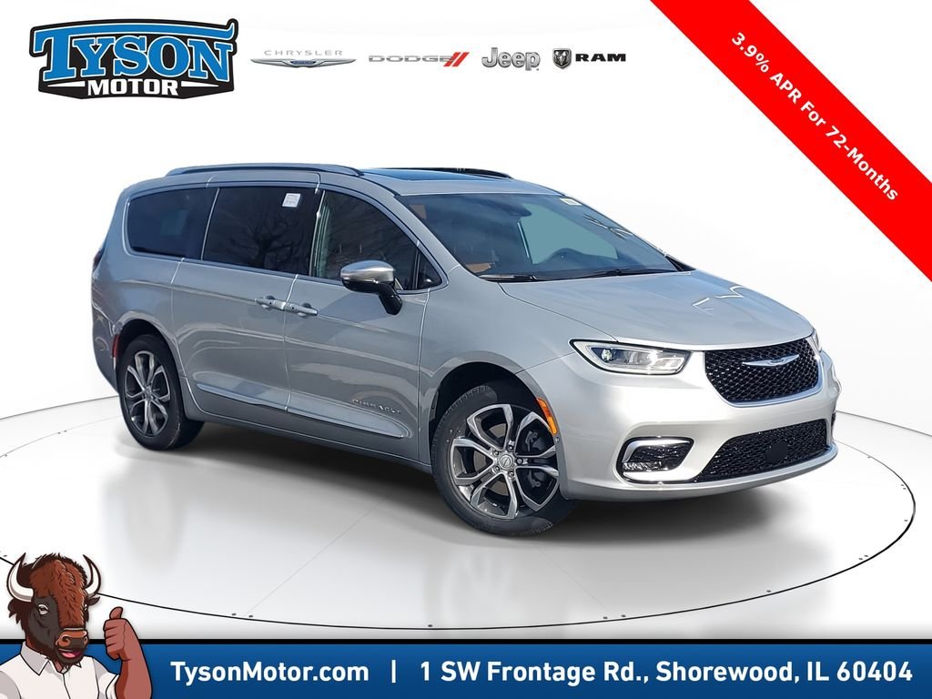 2026 Chrysler Pacifica Pinnacle AWD's photo