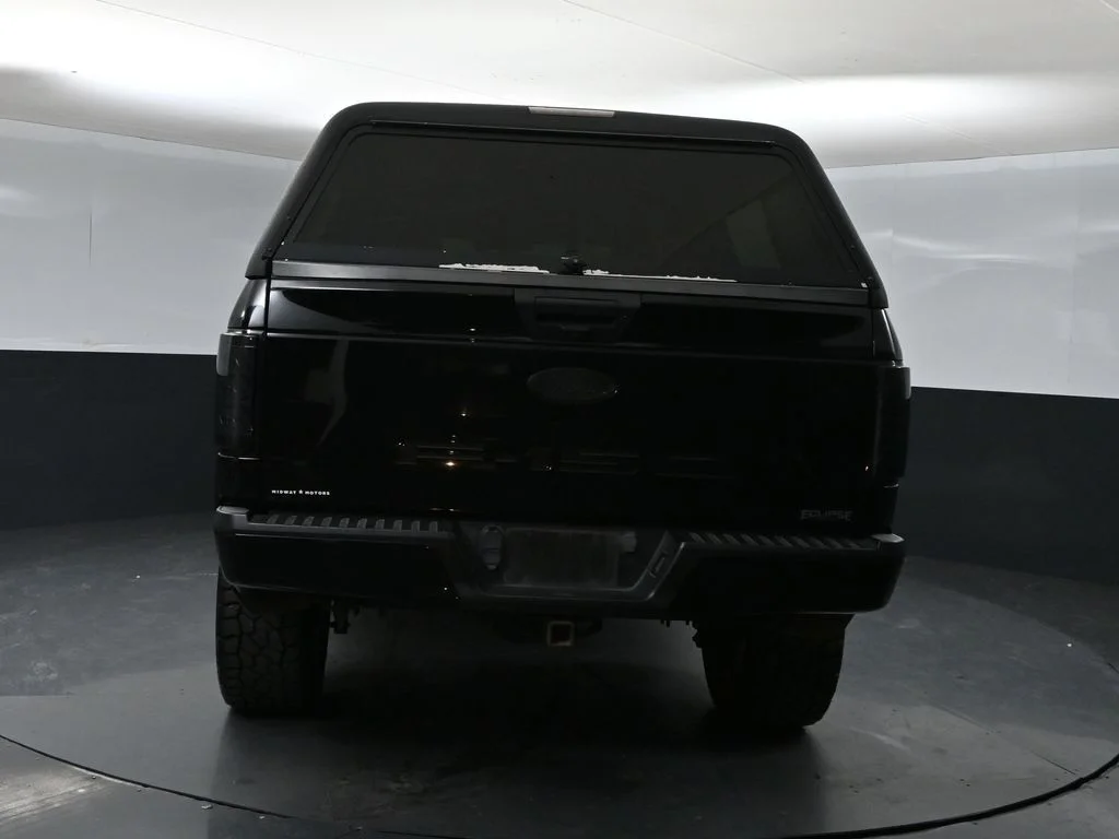 Used 2020 Black Ford XLT image 3