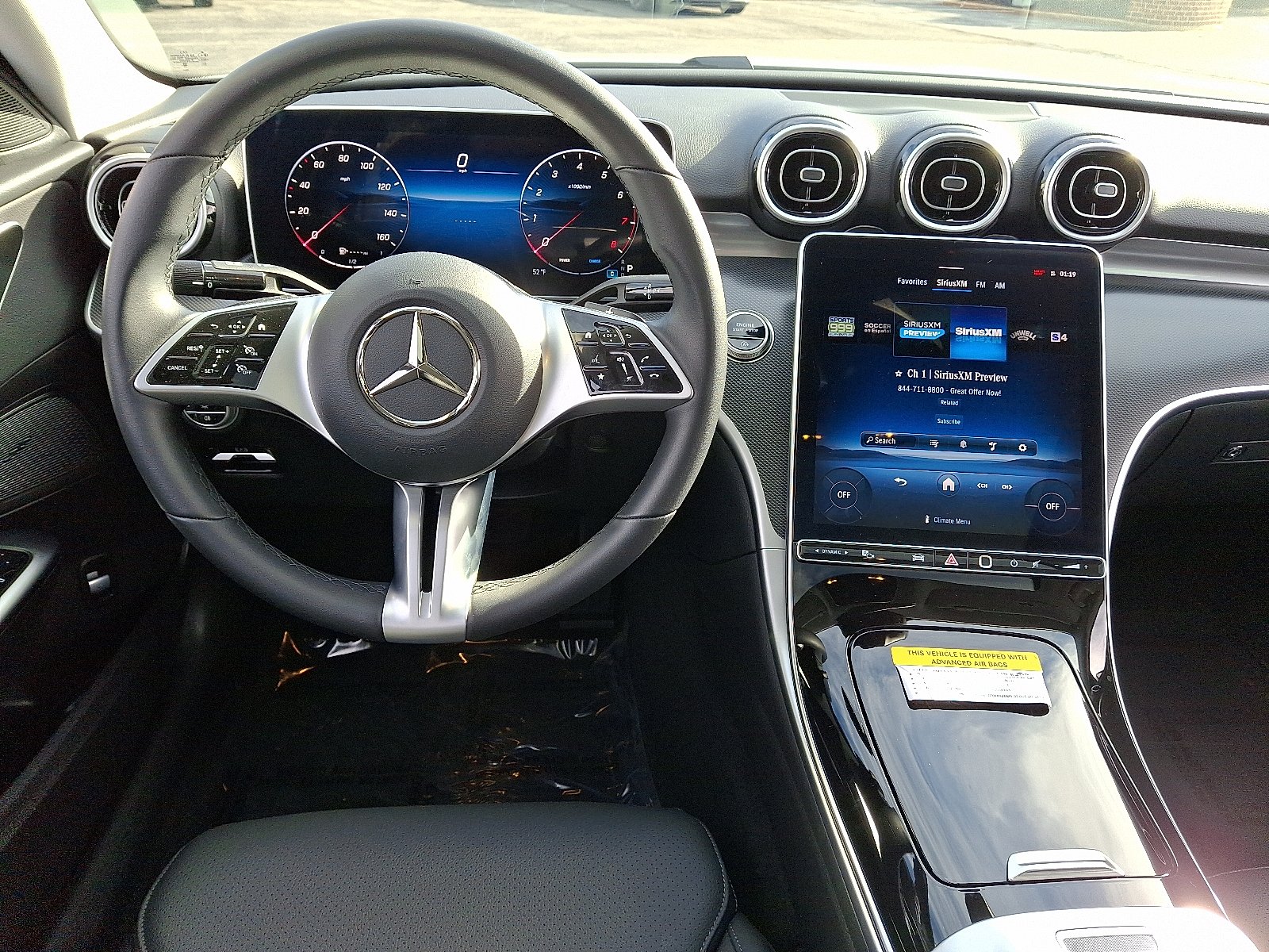 2025 Mercedes-Benz C-Class Sedan C 300 - Photo 11