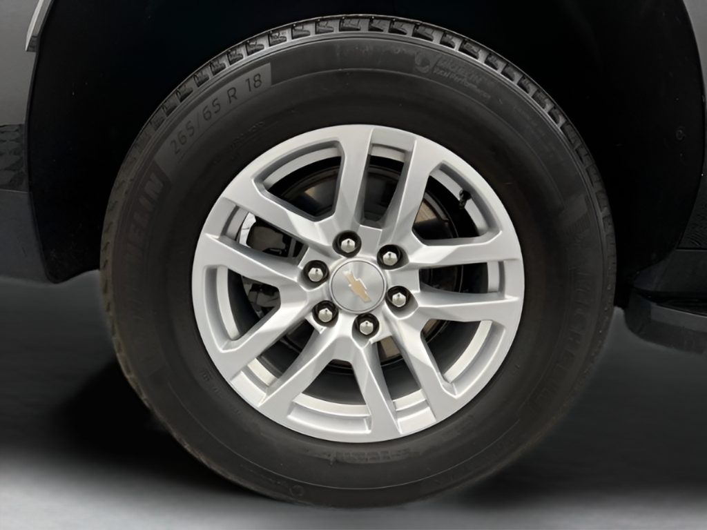 Used 2023 Black Chevrolet LT image 41
