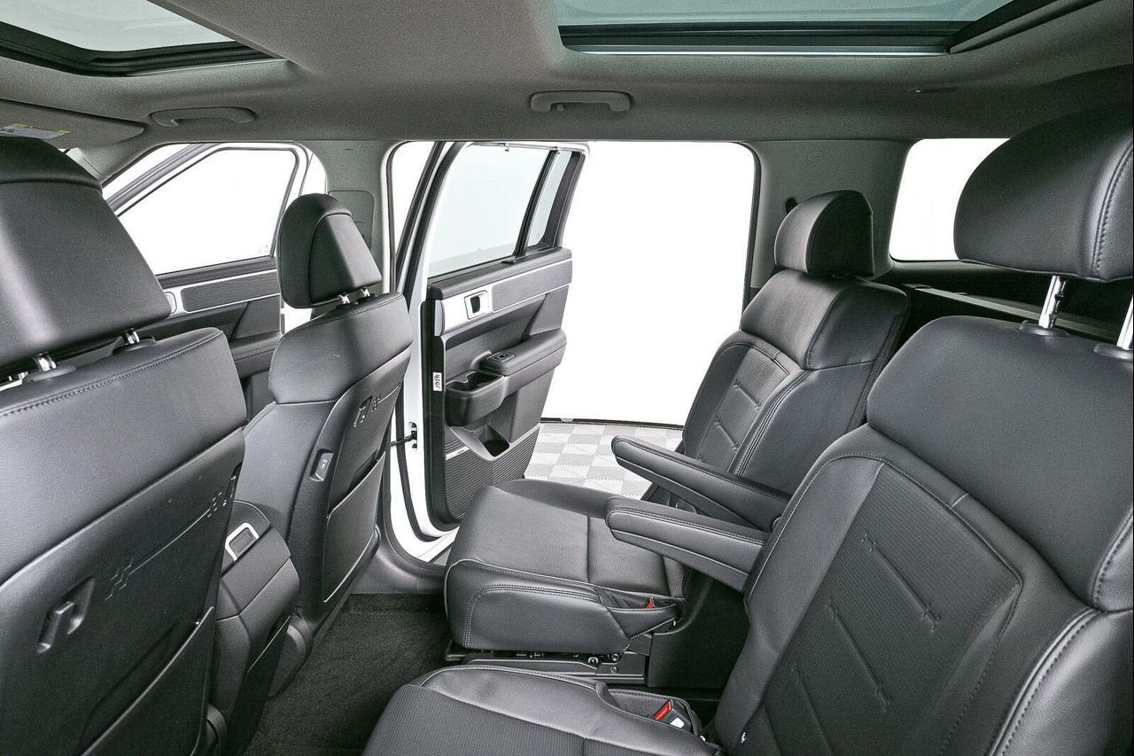 New 2026 Serenity White Hyundai Limited AWD image 64