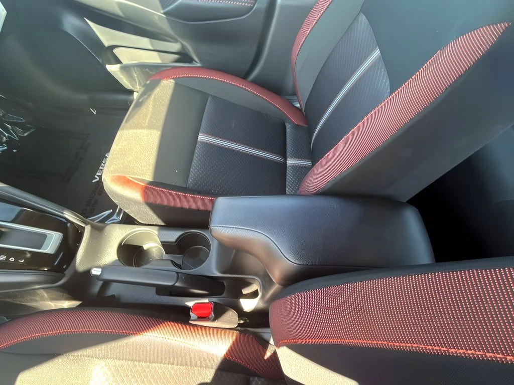 2025 Nissan Versa Sedan SR - Photo 30