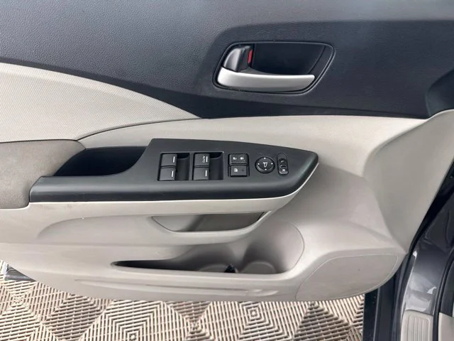Used 2013  Honda LX image 21