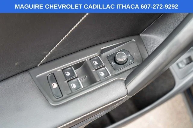 Used 2024 Black Volkswagen 2.0T SE R-Line Black image 19