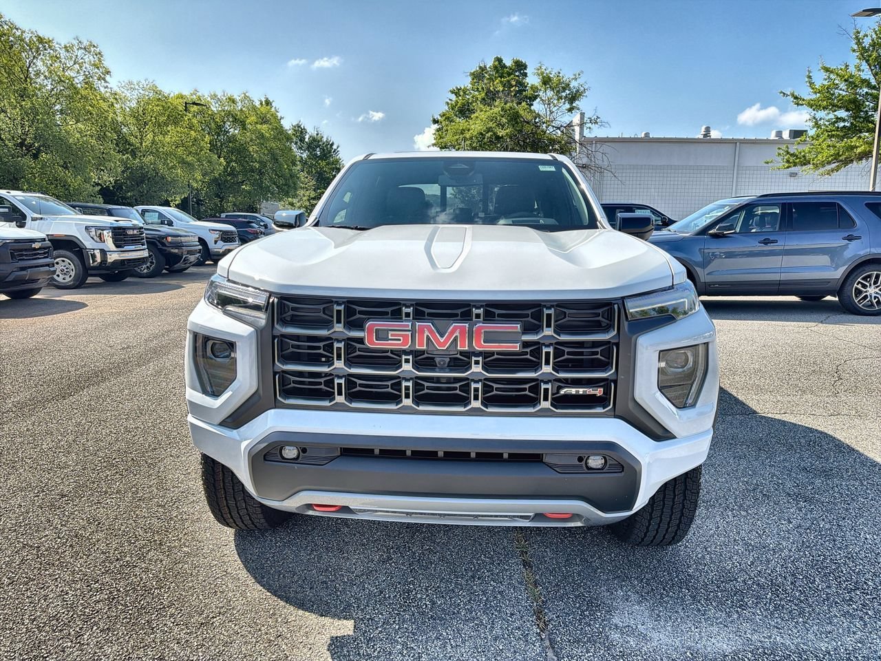 New 2026 Summit White GMC AT4 image 3