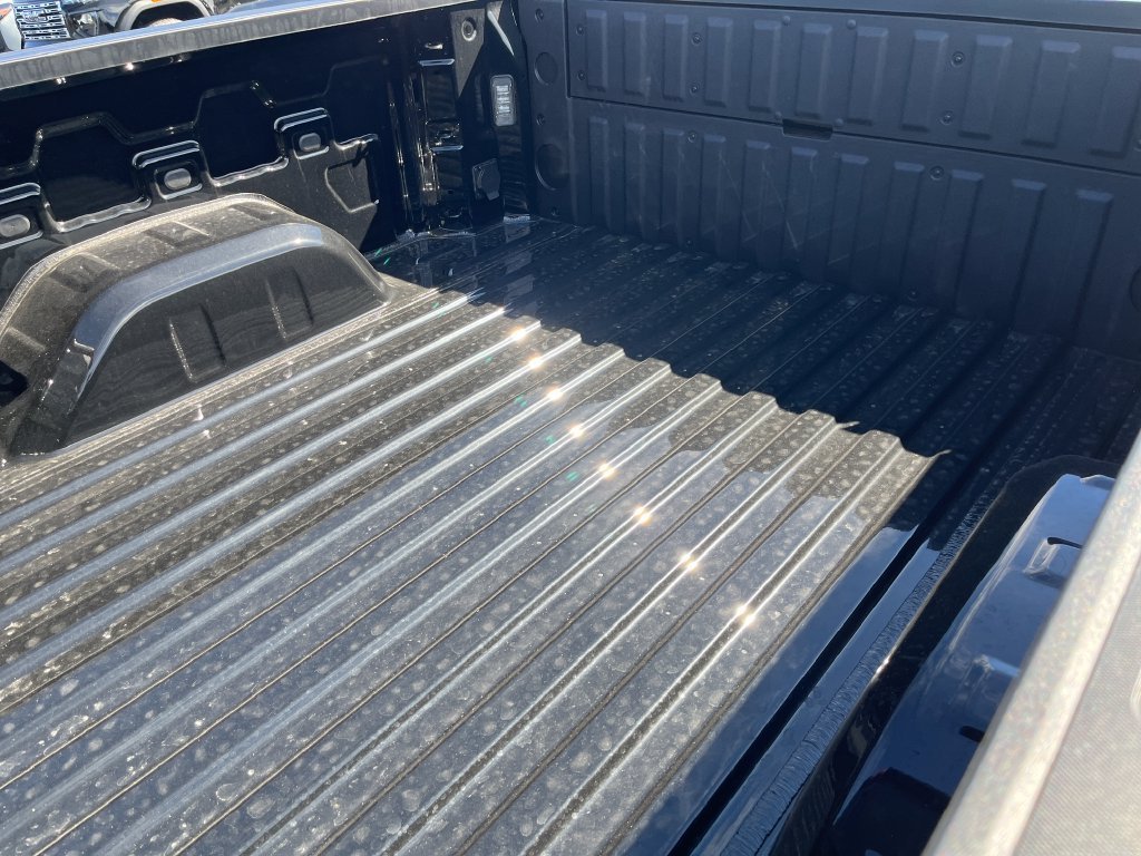 New 2026 Onyx Black GMC SLT image 10