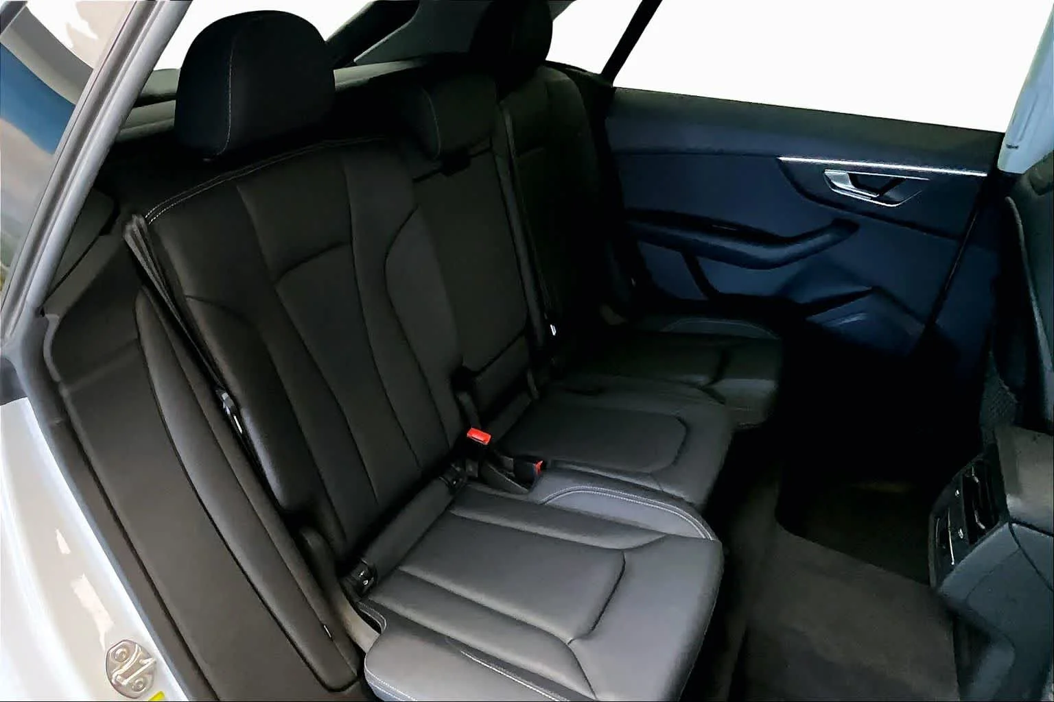 Used 2023 Glacier White Metallic Audi Premium image 20