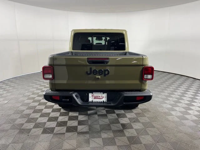 Used 2026 Green Jeep Sport S image 6