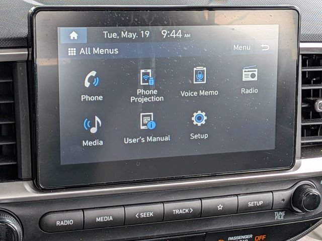 Used 2025 White Hyundai SEL image 21