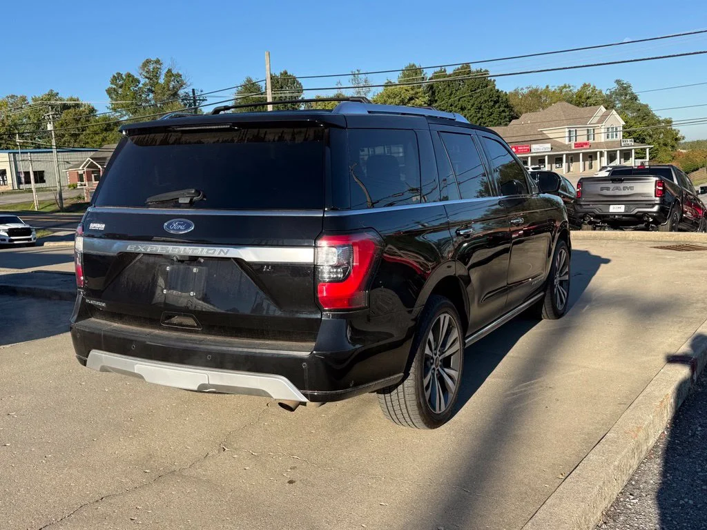 Used 2021 Black Ford Platinum image 6