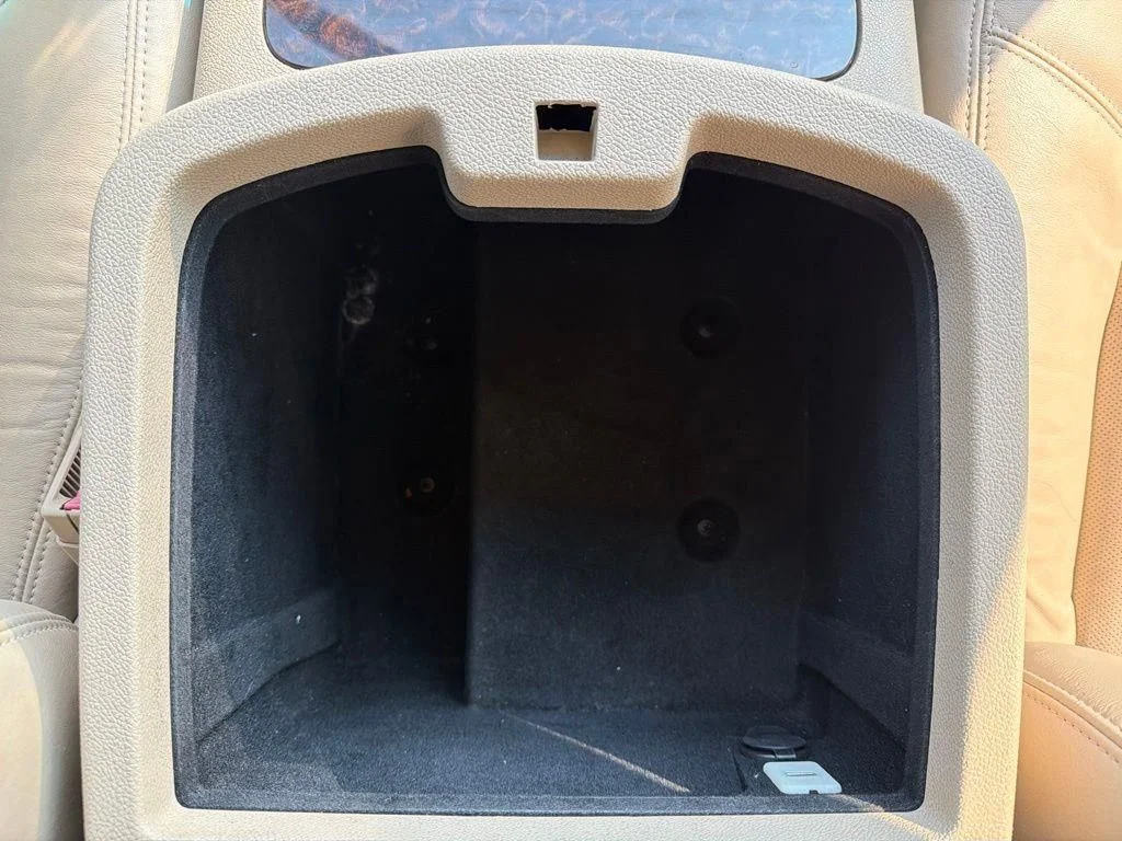 Used 2011 White GMC Denali image 42
