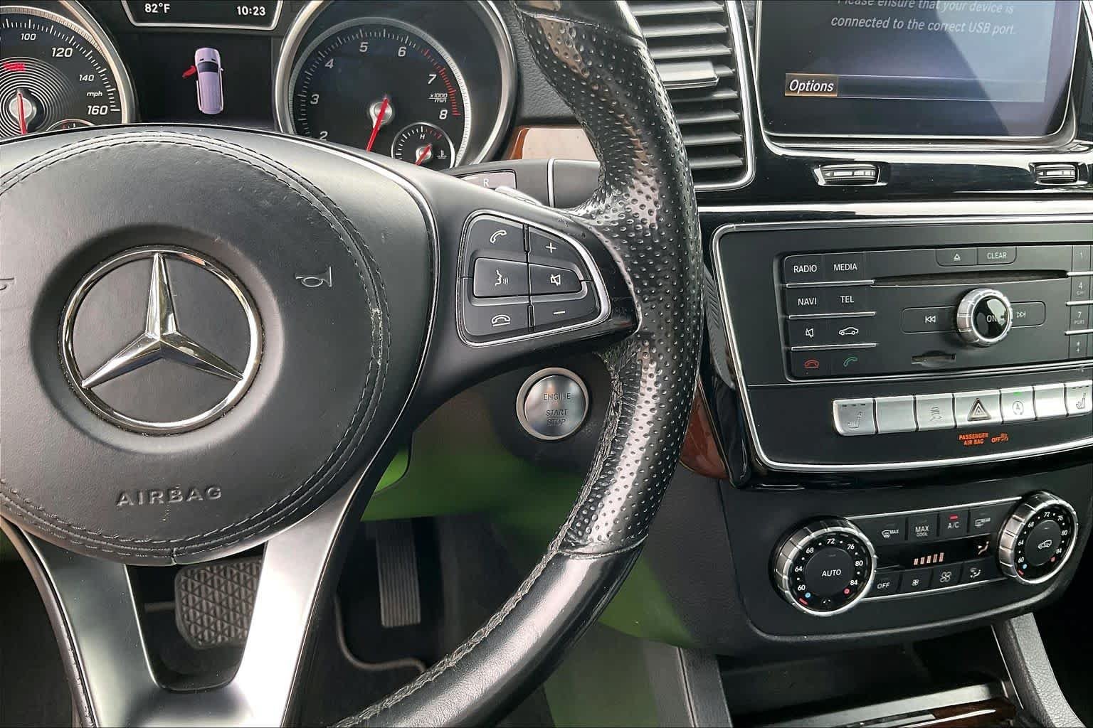 Used 2019 Brilliant Blue Metallic Mercedes-Benz GLS 450 image 24