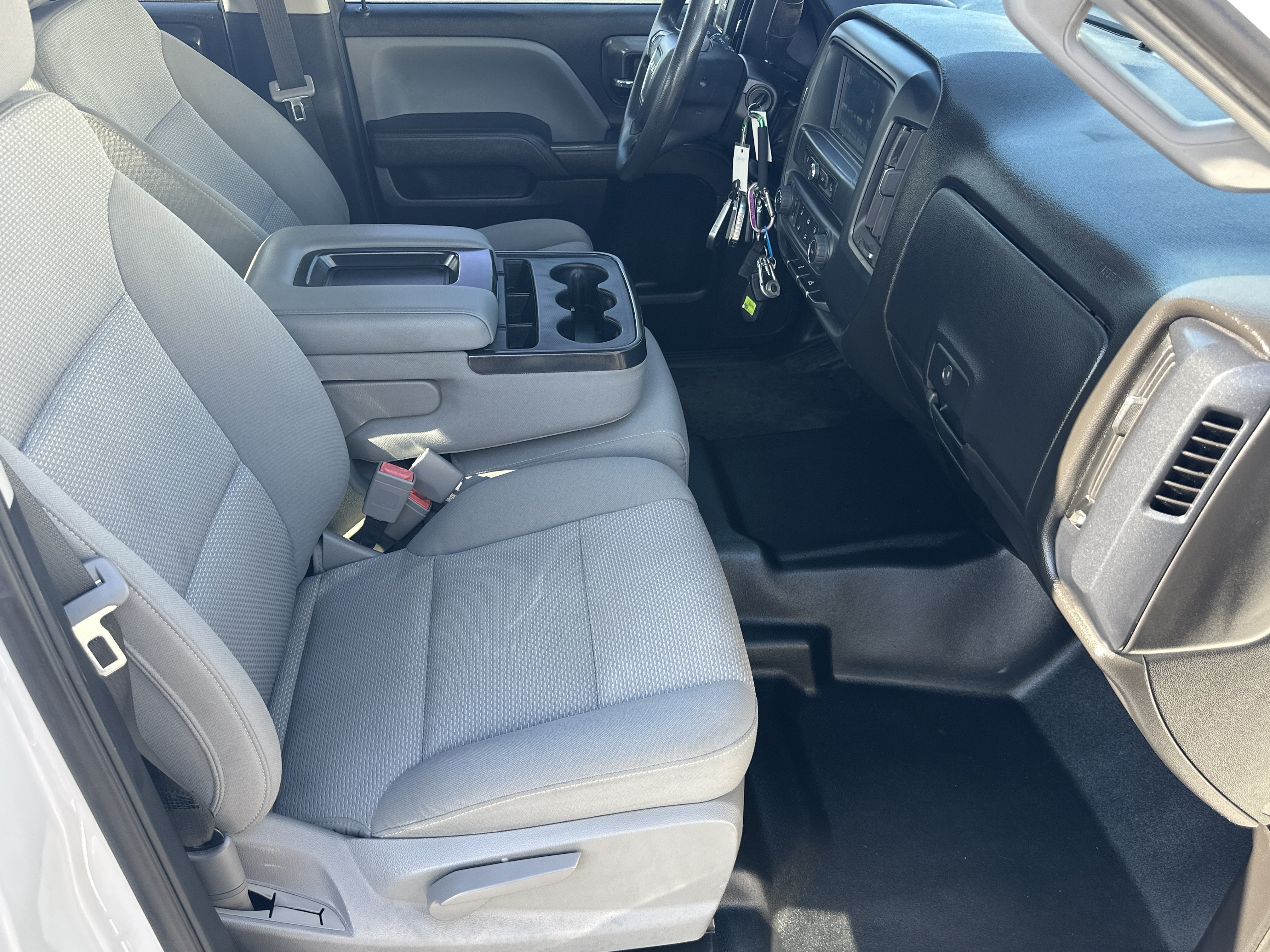 Used 2019 Summit White GMC DBL CAB 2WD image 13
