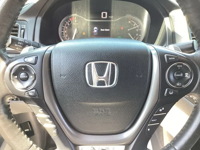 Used 2022 Modern Steel Metallic Honda RTL-E image 12