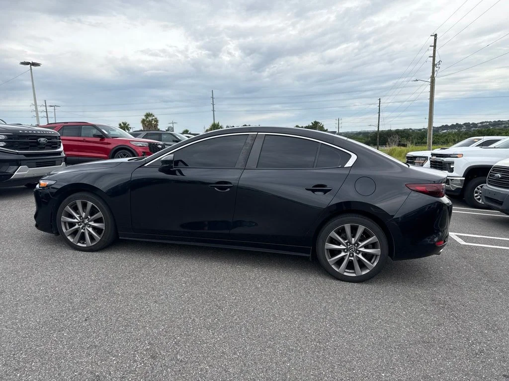 Used 2019 Black Mazda Preferred image 4
