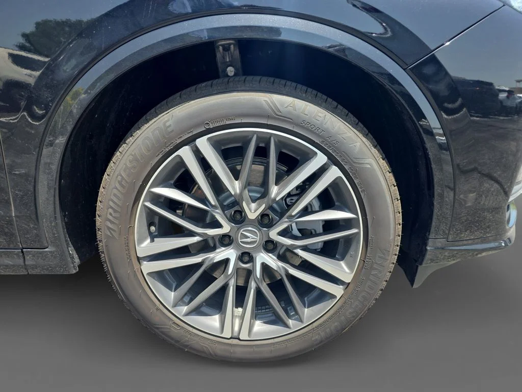 Certified Used 2026 Majestic Black Pearl Acura Advance Package image 10