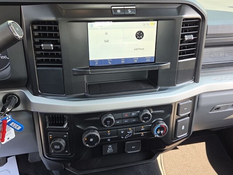 New 2026 Oxford White Ford F-250® XL image 19