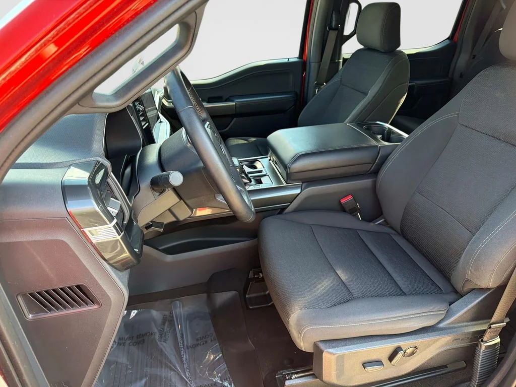 Used 2023 Red Ford XLT image 21