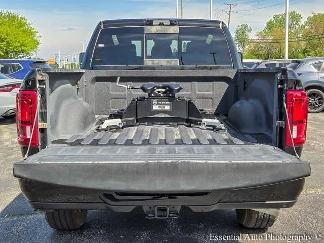 2025 RAM 2500 Laramie - Photo 8